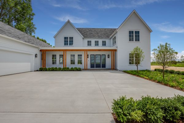 Cost of Concrete Driveway Service in Laurel